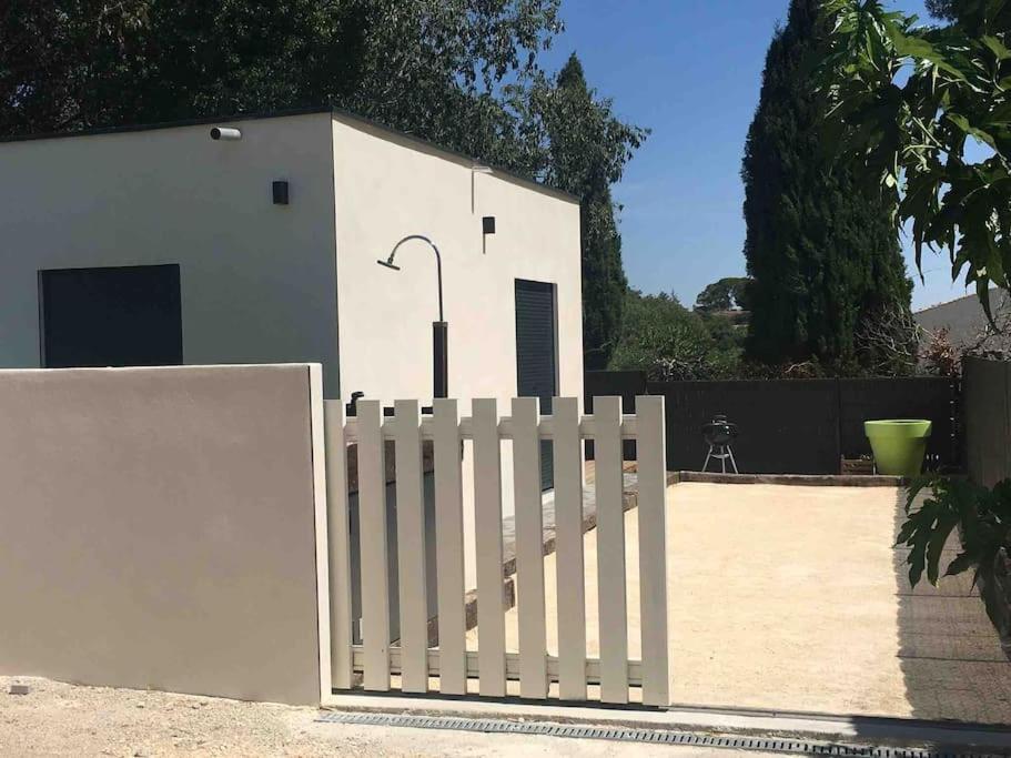 Lou Mazet Villa Uchaud Exterior foto